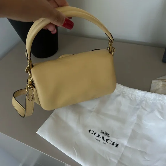 Coach Pillow Tabby Shoulder Bag 18 - Picture 6 of 9